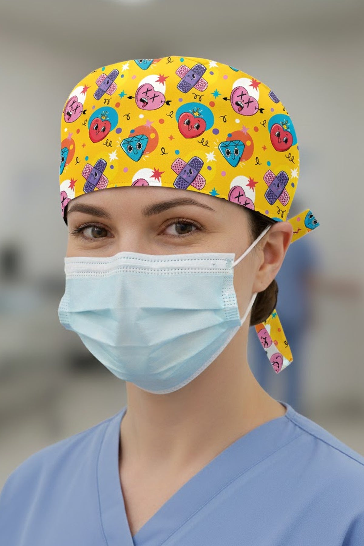 Kalp Yarabant Desenli Cerrahi Bone Unisex – Likralı Doktor Hemşire Bonesi