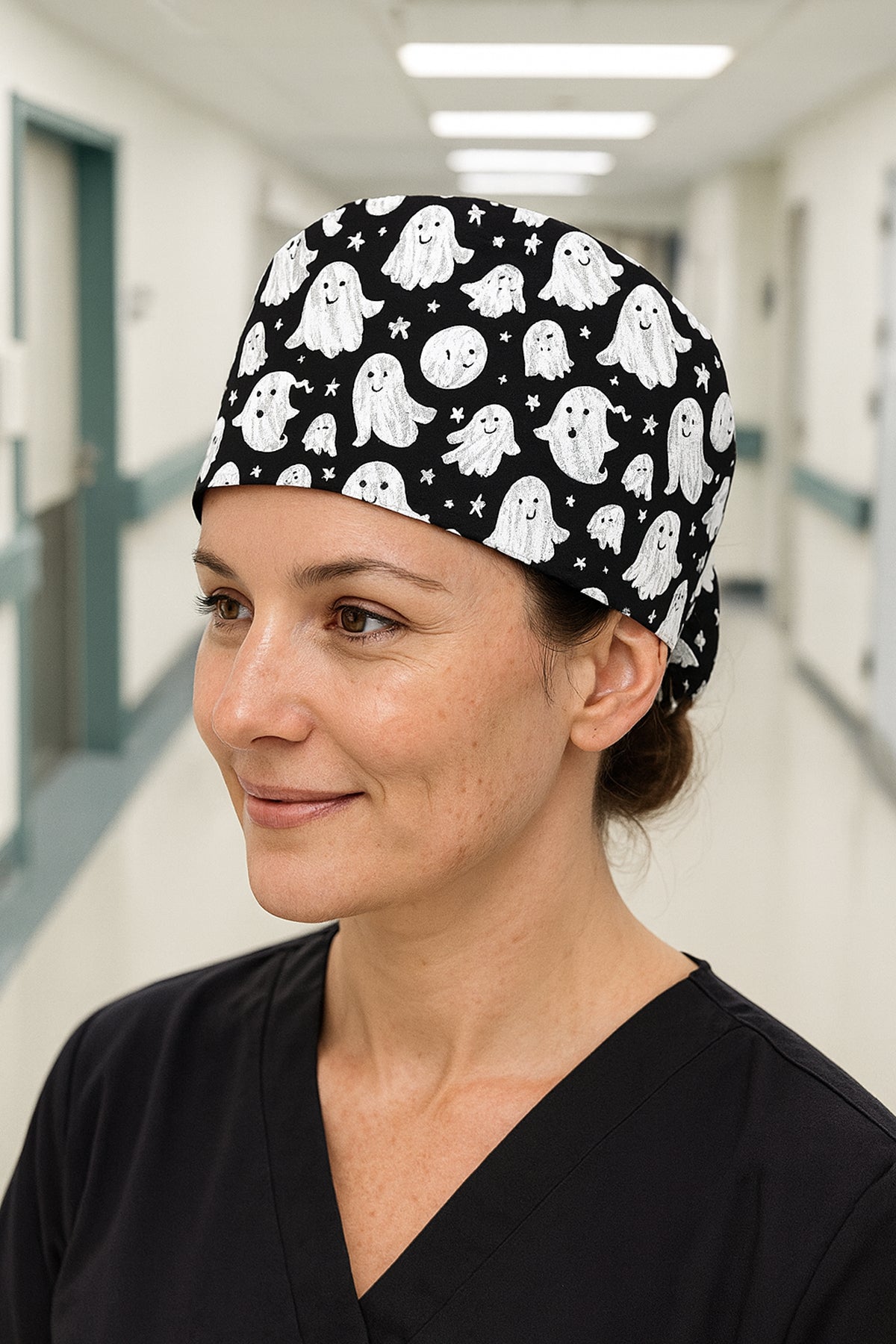 Hayalet Bobo Desenli Cerrahi Bone Unisex – Likralı Doktor Hemşire Bonesi