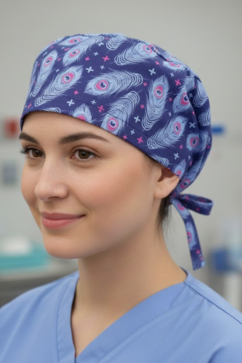 Tavuz kuşu Tüyü Desenli Cerrahi Bone Unisex – Likralı Doktor Hemşire Bonesi